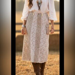 POL Floral Lace-Trim Top in Pastel Pink, Green & Purple